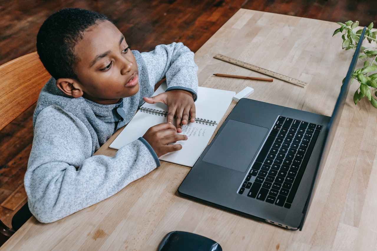 The Importance of GCSE Exams: Advancing Education in the Digital Age 2 The Importance of GCSE Exams: Advancing Education in the Digital Age