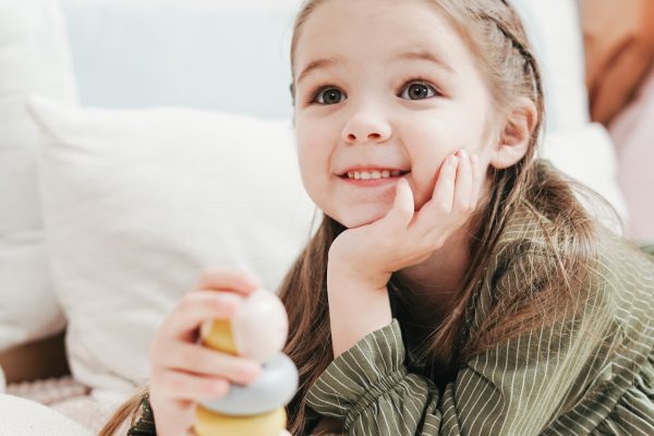 Integrating Real-Life Experiences and Flexibility: The Art of Living Learning Homeschooling in the UK 1 Integrating Real-Life Experiences and Flexibility: The Art of Living Learning Homeschooling in the UK