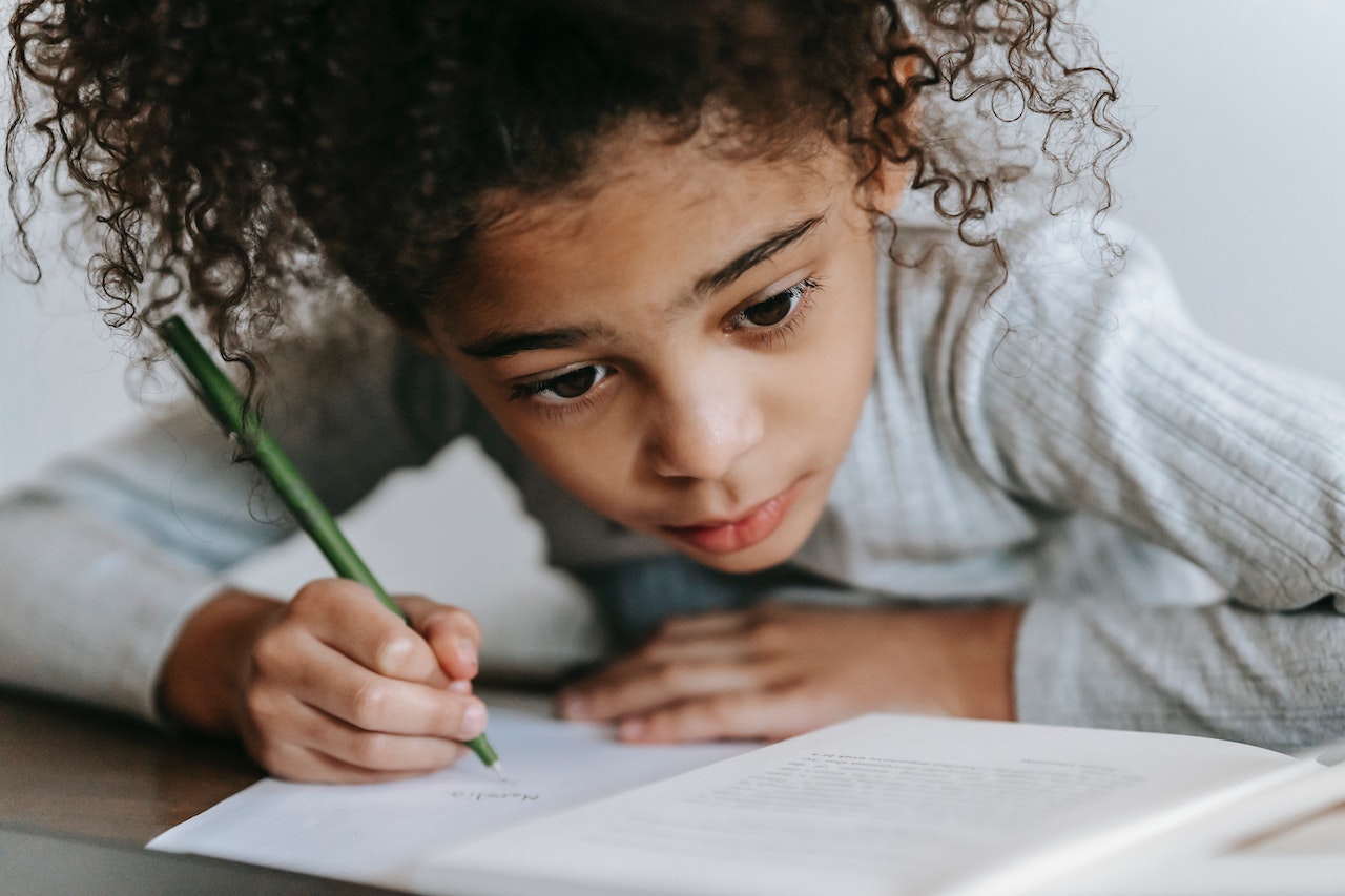 A Complete Homeschool Curriculum Comparison: Thomas Keith Online School's Excellence 1 A Complete Homeschool Curriculum Comparison: Thomas Keith Online School's Excellence