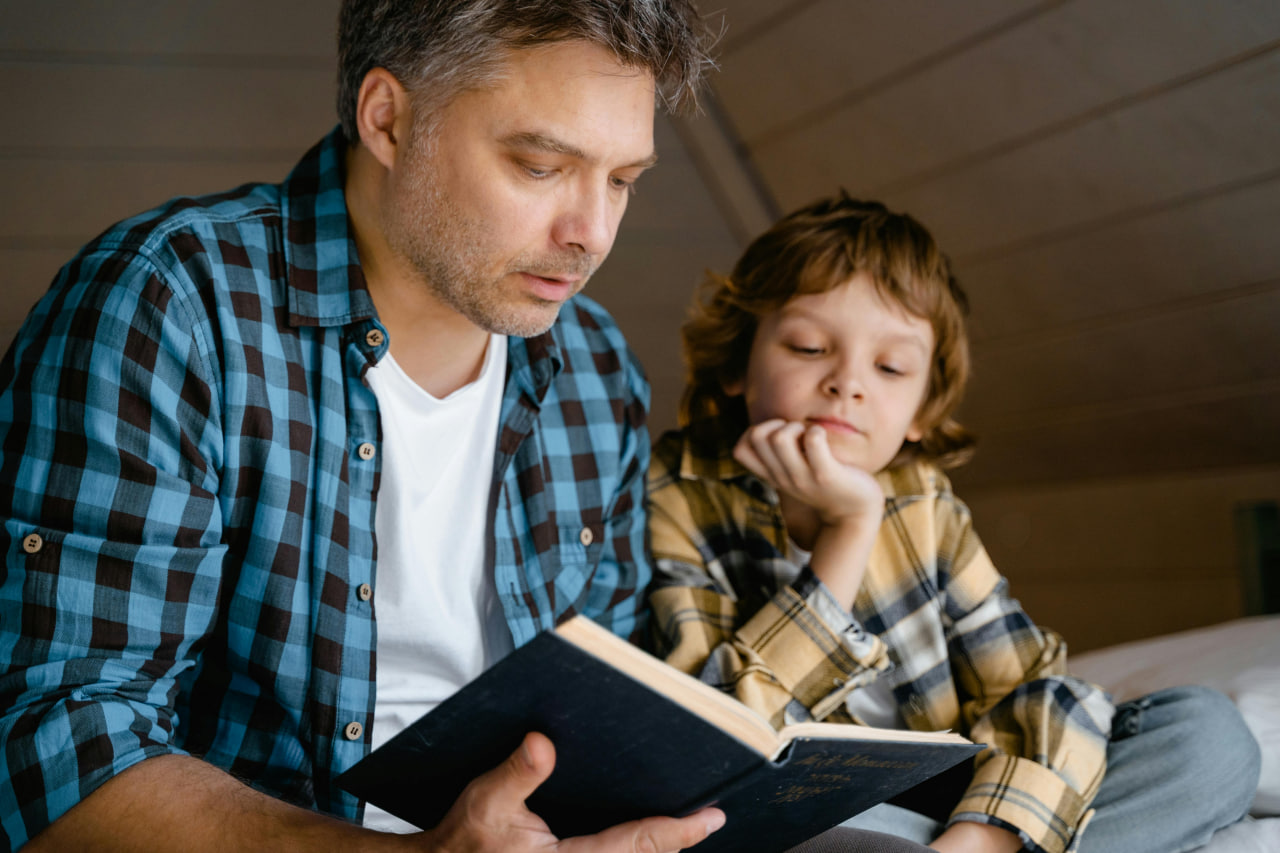 Navigating the Maze of Tantrums: Your 10-Step Guide Inside 1 photo 2025 06 24 16 52 31