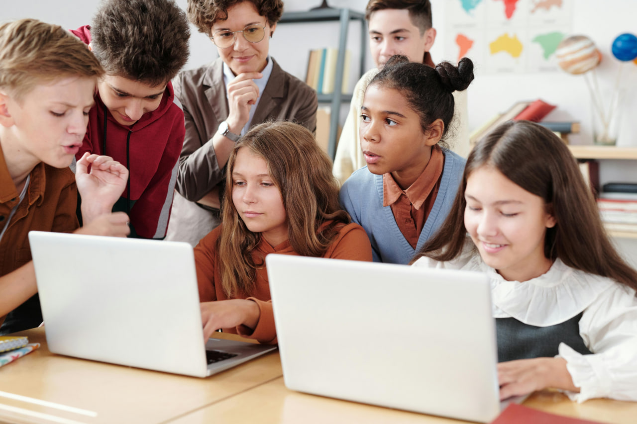 Best Laptop For Secondary School Child UK 4 Best Laptop For Secondary School Child UK