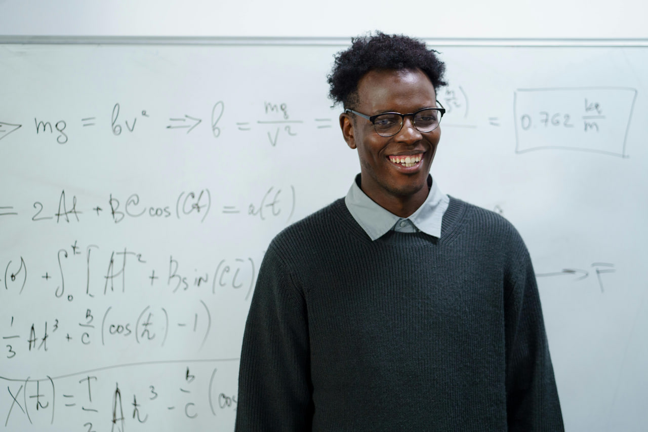 Further Maths A Level Tutor 1 photo 2025 07 07 14 56 01