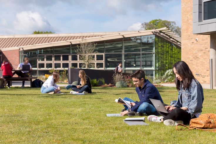American School Cobham 1 American School Cobham